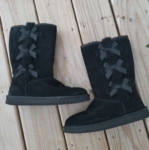 Black Uggs